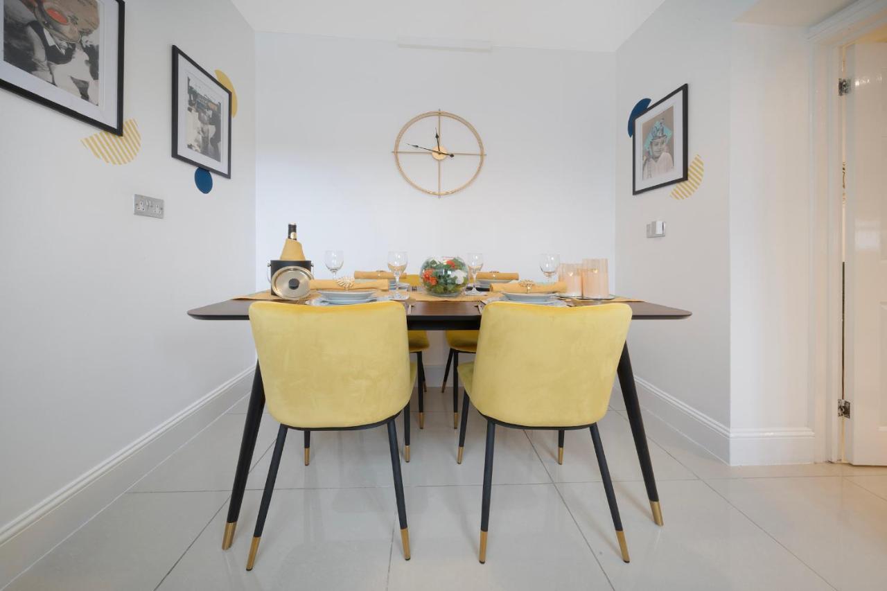 1 Bed House, Free On Street Parking, Central Глостър Екстериор снимка